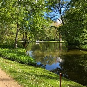 Meet your Posher, Ellen